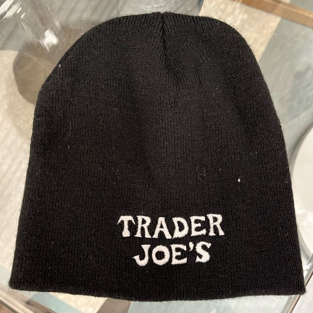 Trader Joe’s Grocery Winter Work Ski Snowboard Black Knit Beanie Cap Hat Acrylic